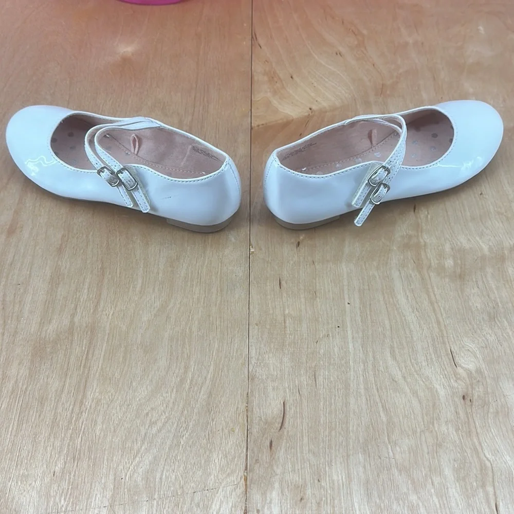 Christie & Jill Girls Dress shoe Pageant shoe white patent‎ size 1